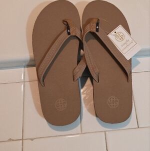 Simply Southern Womens Size S 5.5 -6.5 Leather Flip Flop Tan NWT